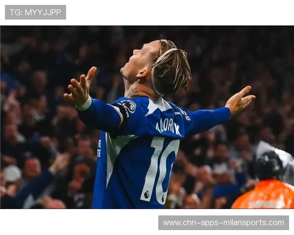 切尔西抢球反击，穆德里克打远角精确无比